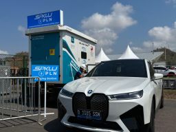 Gunakan SPKLU PLN, Crew Dorna Sport: It's Very Good and Very Fast