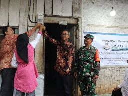 Awal Ramadan, PLN Sambung Listrik Gratis 2.920 Keluarga Prasejahtera, Donasi Pegawai Berbagai Daerah