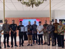 Dandim 0818/Kabupaten Malang Hadiri Penandatanganan antara Petani Kalibakar dan Pimpinan PTPN 1