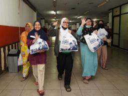 Safari Ramadan, PLN dan BNI Hadirkan 1.500 Paket Sembako Murah untuk Ojol