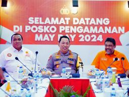 Komitmen Kapolri di Aksi May Day: Bentuk Timsus untuk Lindungi dan Kawal Hak Buruh   