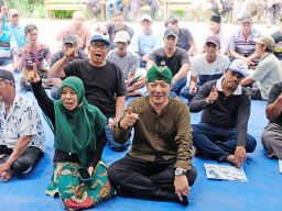 Mas Deny Calon Bupati Kediri Ajak Pendukungnya Berdoa Bersama Jelang Masa Tenang