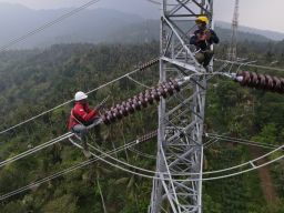 Sambut Nataru: PLN UIP JBTB Sukses Energize SUTT 150 kV Kubu-Amlapura. 