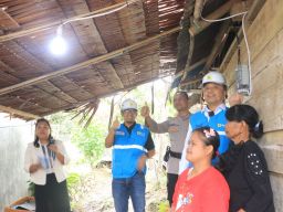 Hari Sumpah Pemuda, Wujudkan Mimpi Warga Poso: Ni Wayan Akhirnya Nikmati Cahaya Setelah Dua Tahun Tanpa Listrik