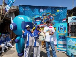 Semarak Kemerdekaan di Kampoeng Cenggeret Malang, ICONNET Jatim Perkuat Kedekatan dengan Masyarakat