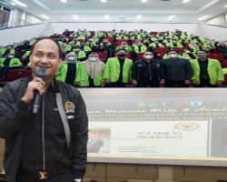 Di Depan Mahasiswa FISIP UIN Walisongo, Ketua Komite 1 DPD RI Paparkan Tantangan Demokrasi Indonesia