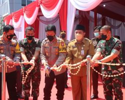 Kapolda Jawa Timur Resmikan Masjid, Gedung Aula dan Rumah Tahanan Polres Gresik