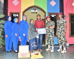 SAMBUT HUT KE-77 KORPS MARINIR, BATALYON ARHANUD 2 MARINIR LAKSANAKAN ANJANGSANA KE WARAKAWURI