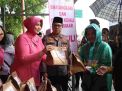 Hujan Tak Menghalangi Polresta Banyuwangi Berbagi 1000 Takjil