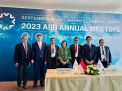 Di Sharm El-Sheikh, PLN Teken Kerja Sama Pendanaan Transisi Energi Bersama AIIB dan PT SMI