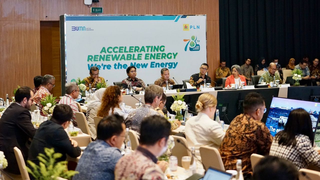 Dukung Dekarbonisasi di Sektor Industri, PLN Siap Suplai Listrik Hijau Melalui Layanan GEAS