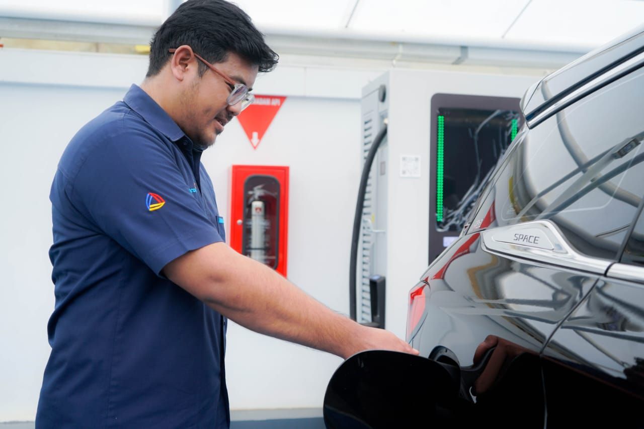 Liburan Nataru Makin Asyik Pakai Mobil Listrik, Begini Kata Pengguna