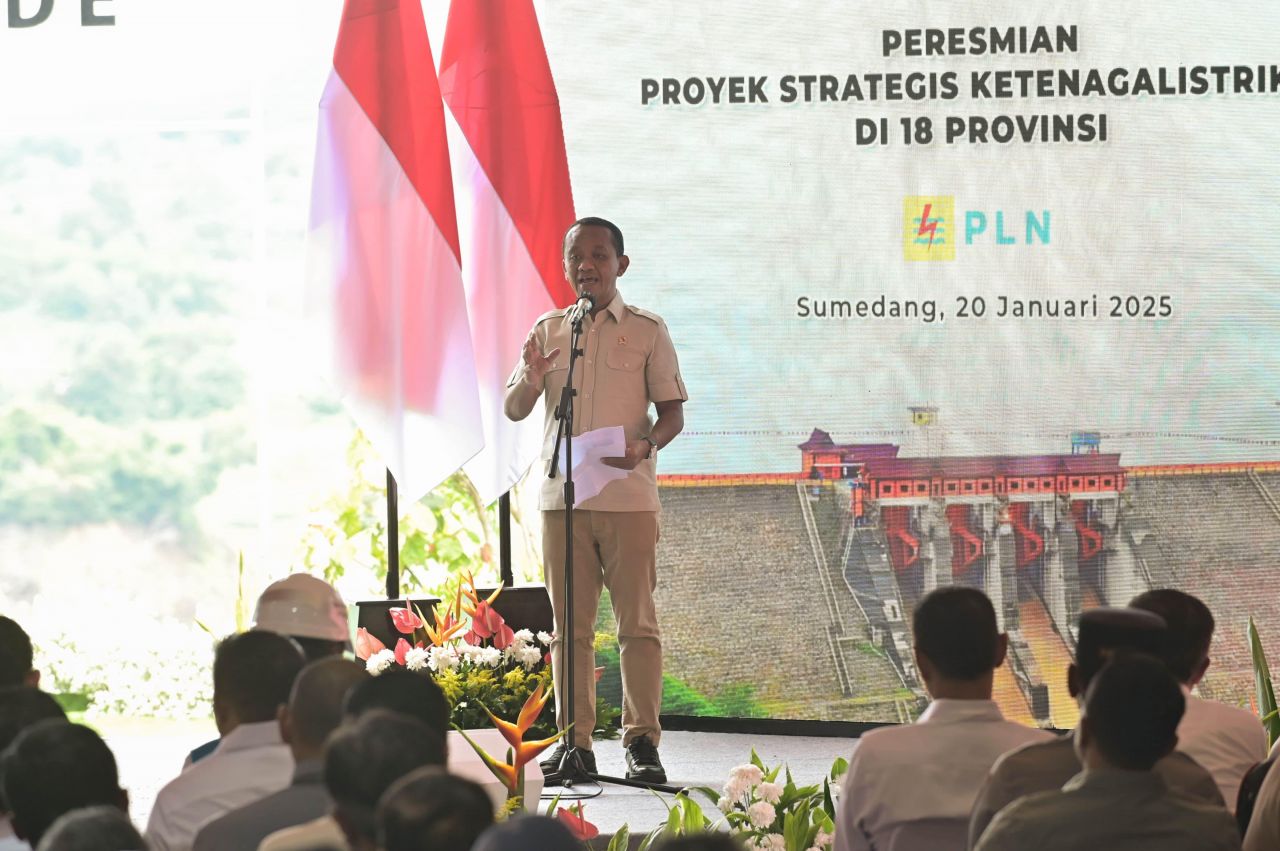 Tahun Baru Gebrakan 100 Hari:Presiden Prabowo Resmikan 37 Proyek Listrik Nasional Menuju Pertumbuhan 8