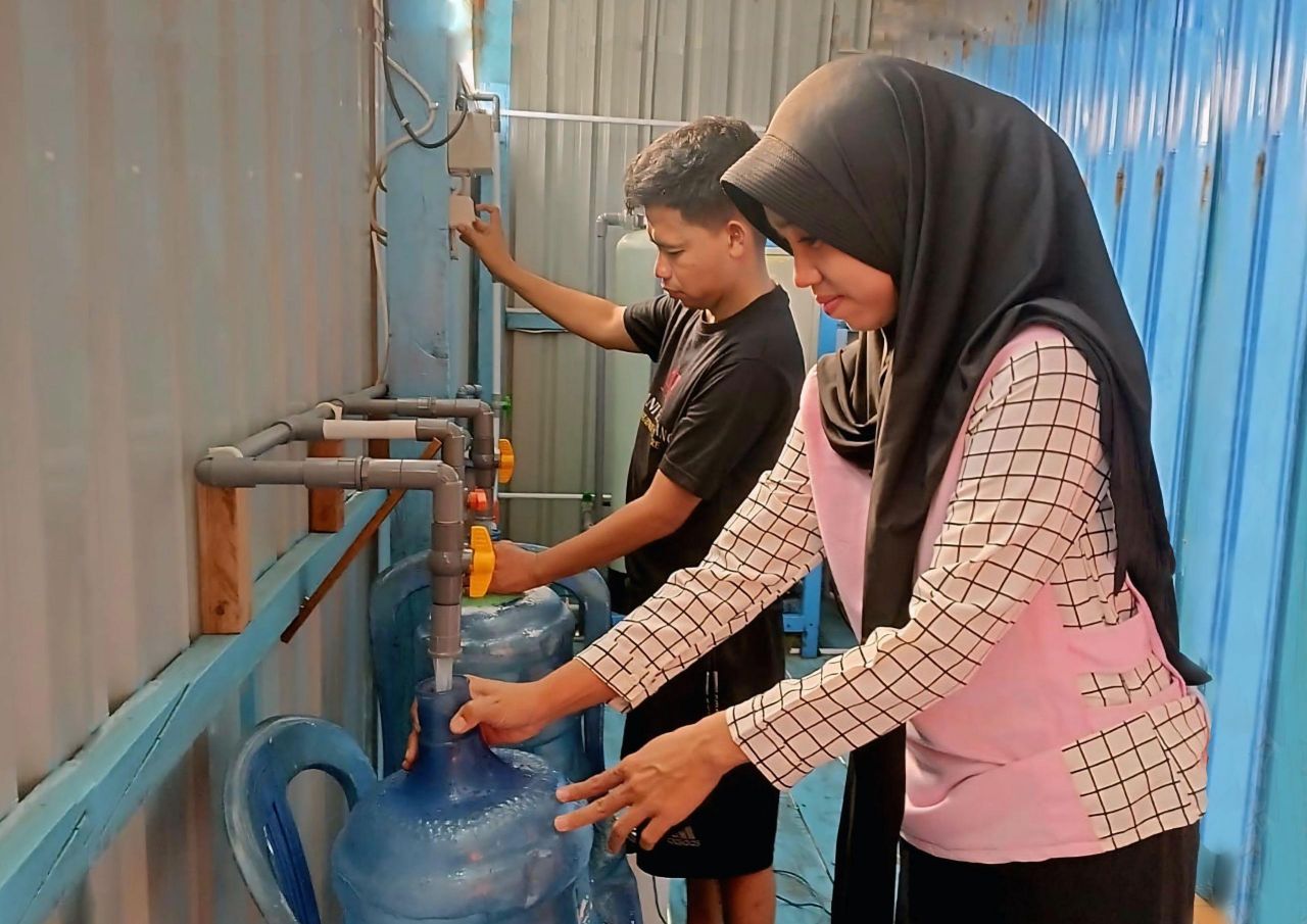 Semarak Kemerdekaan, Inovasi Desalinasi PLN Buka Akses Air Bersih di Pulau Barrang Lompo Sulsel