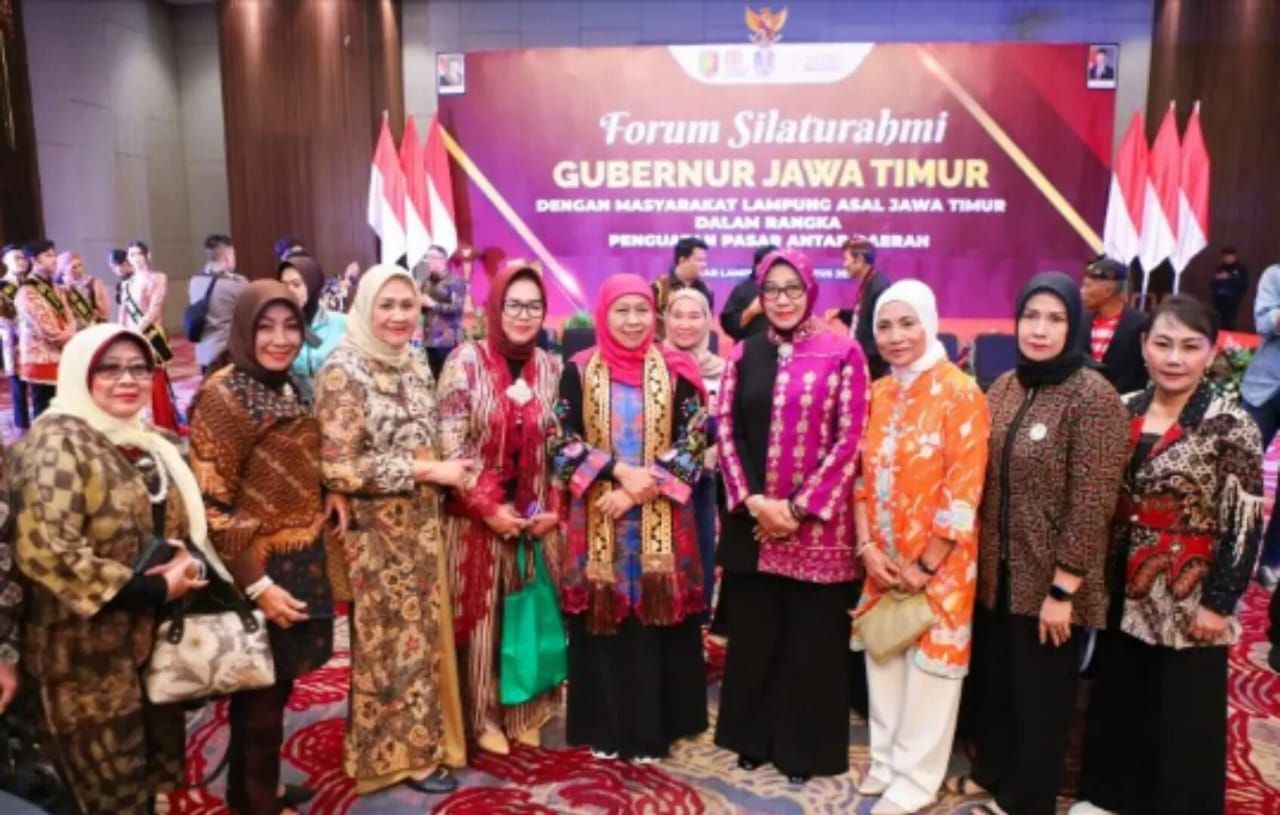 Gerakan “Jatim Fokus Kerja” Menguat, Warga Nilai Khofifah Bawa Capaian Nyata