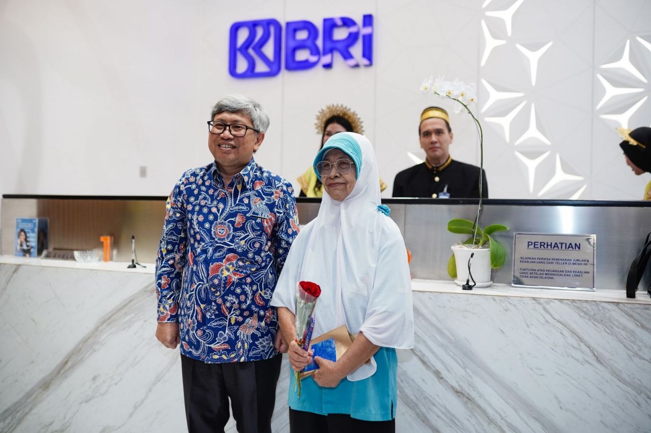 Jajaran manajemen BRI Region 12 Surabaya