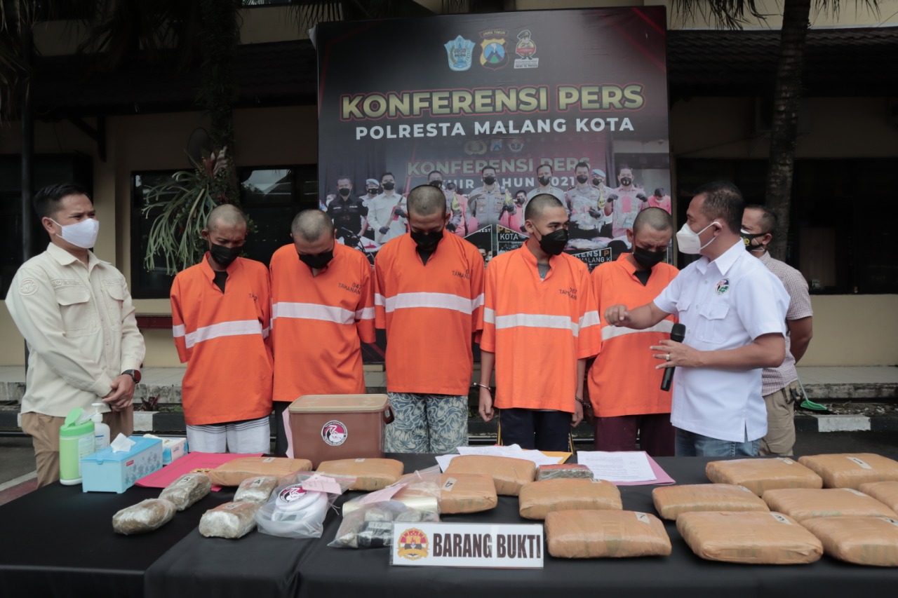 Polresta Malang Kota Berhasil Gagalkan Upaya Peredaran Ganja Seberat 14,5 Kg