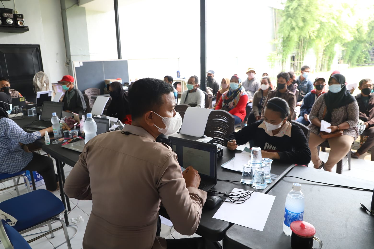 Polres Mojokerto Salurkan Bantuan BPTKLWN ke 6000 Pedagang Mikro