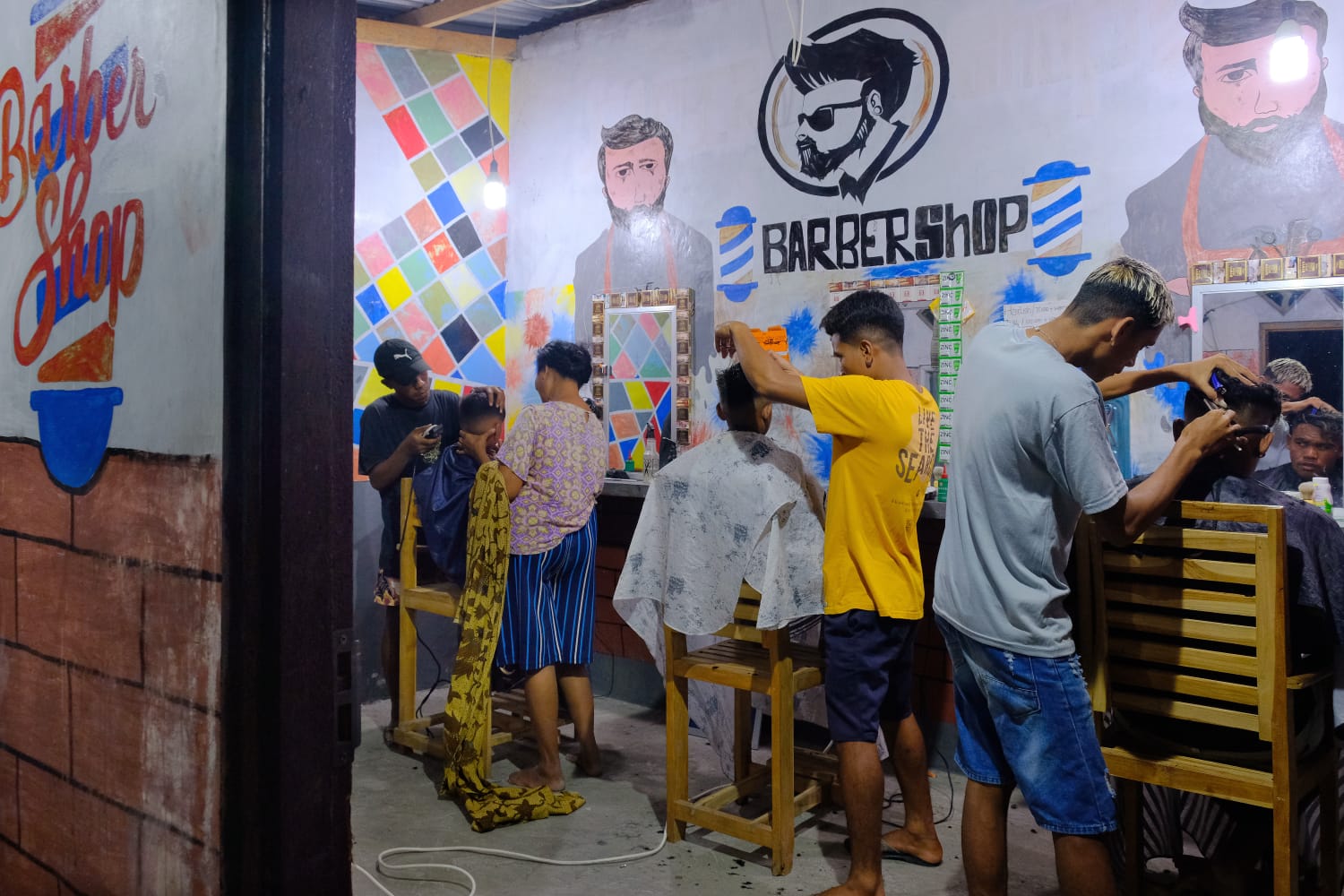 Pelanggan Bisnis dan Industri Bersyukur Tak Terdampak Penyesuaian Tarif Listrik