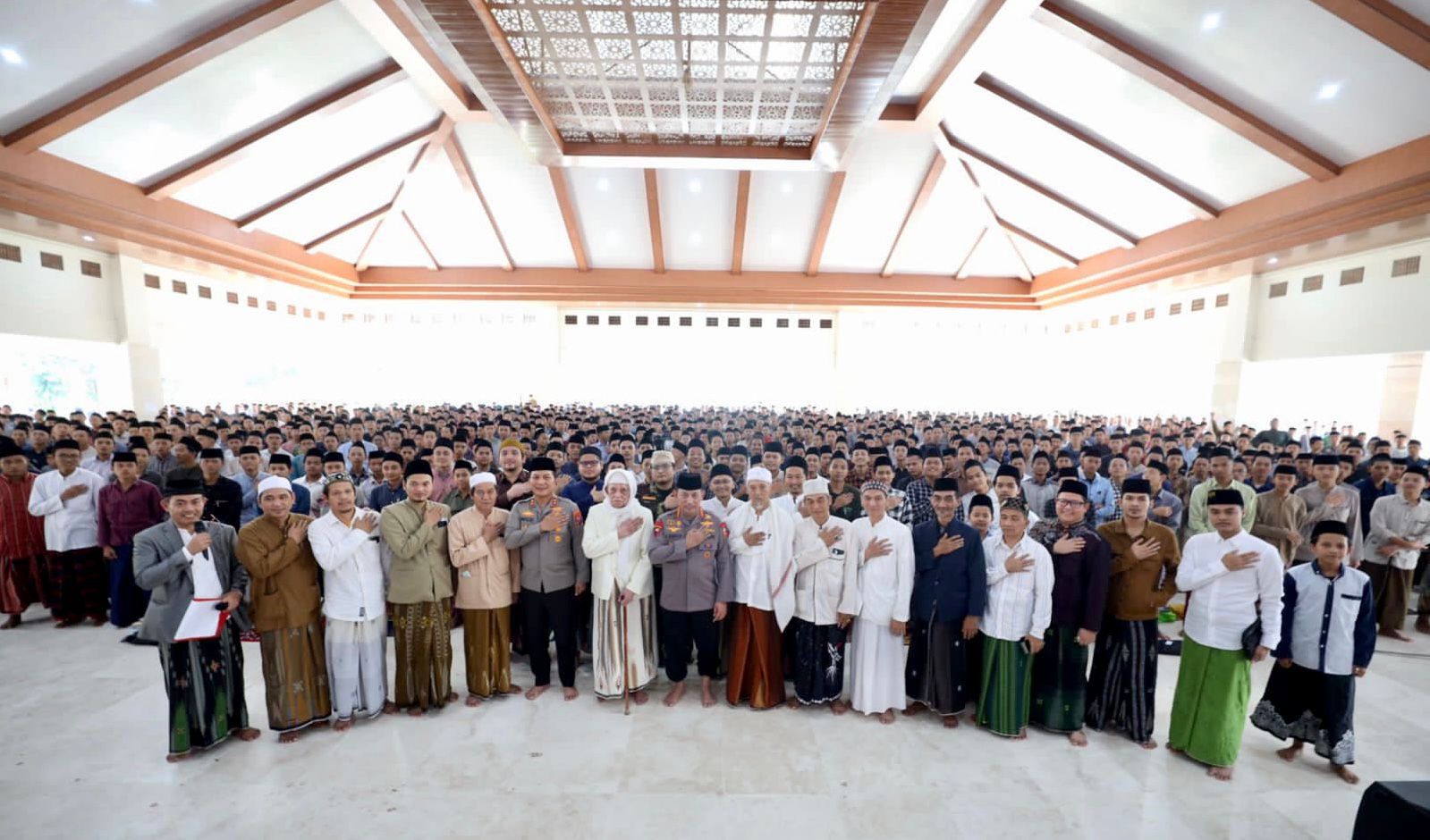 Kapolri Hadiri Khotmil Qur'an dari Polri untuk Negeri di Ponpes Lirboyo Kediri
