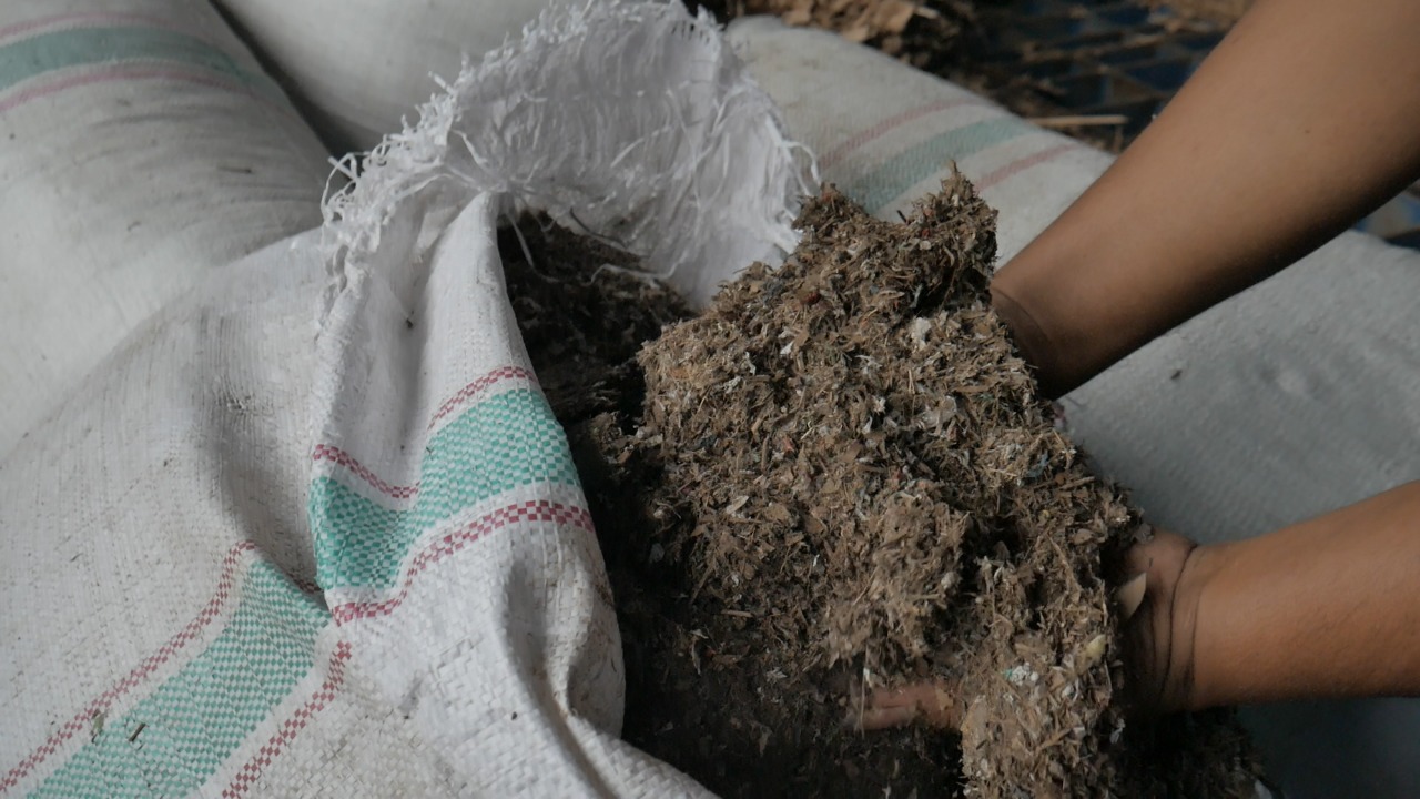Kolaborasi Dukung Bisnis Berkelanjutan, PLN Serap Produk Olahan Sampah dari UMKM Untuk Bahan Cofiring PLTU Tarahan di Lampung