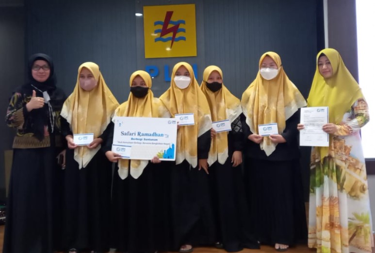 Wujud Solidaritas Terhadap Sesama YBM PLN UIP JBTB, Salurkan Bantuan di Bulan Ramadan